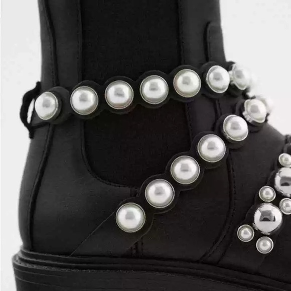 Zara Black Leather Pearl Straps Ankle Boots Block Heel Size 6!! - Picture 4 of 15
